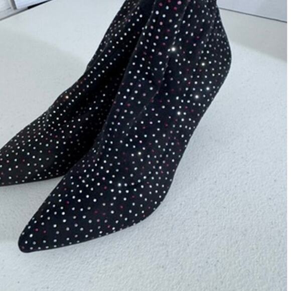 NEW!!! "INC" Sock Bray Bootie Bling Crystals Size 7M Pointed Toe Heel Gypsy - Picture 4 of 10